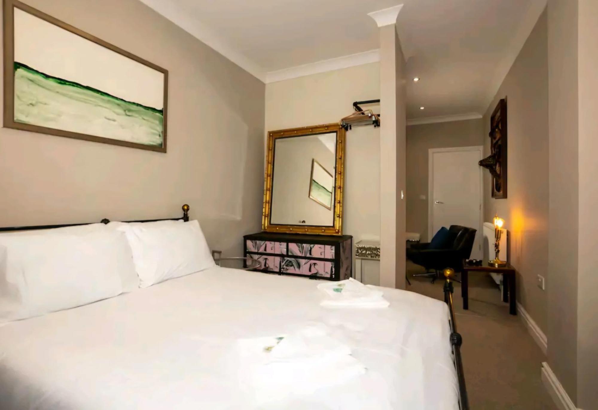 Ferienwohnung Stones Throw Scarborough Exterior foto